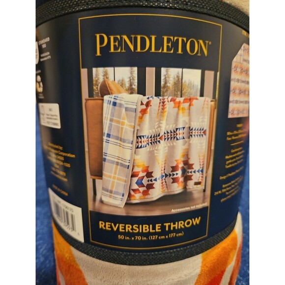 Pendleton Print Plush Soft Throw Reversible Aztec Plaid 50" X 70" NWT Viral - Picture 1 of 4